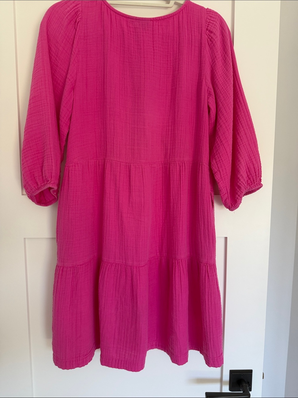 GAP Bright Fuchsia Pink V-Neck Tiered Midi Dress - Picture 3 of 3